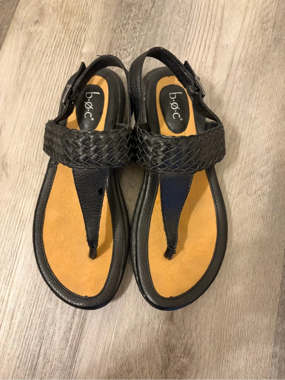 B.O.C Black Woven Thong Sandals Size 7